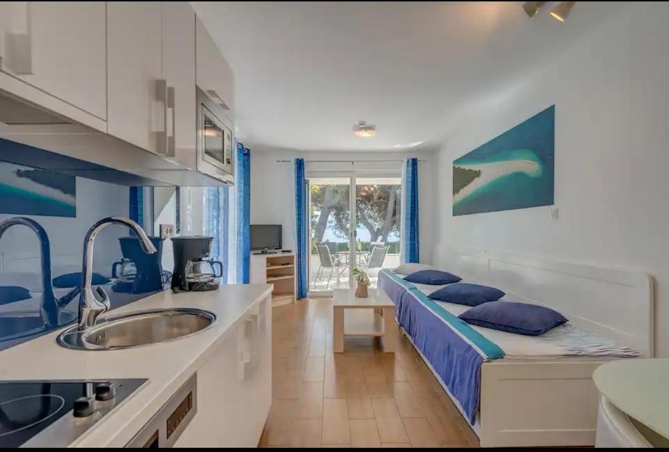 Apartment Promenade Zlatni Rat Bol Exterior photo